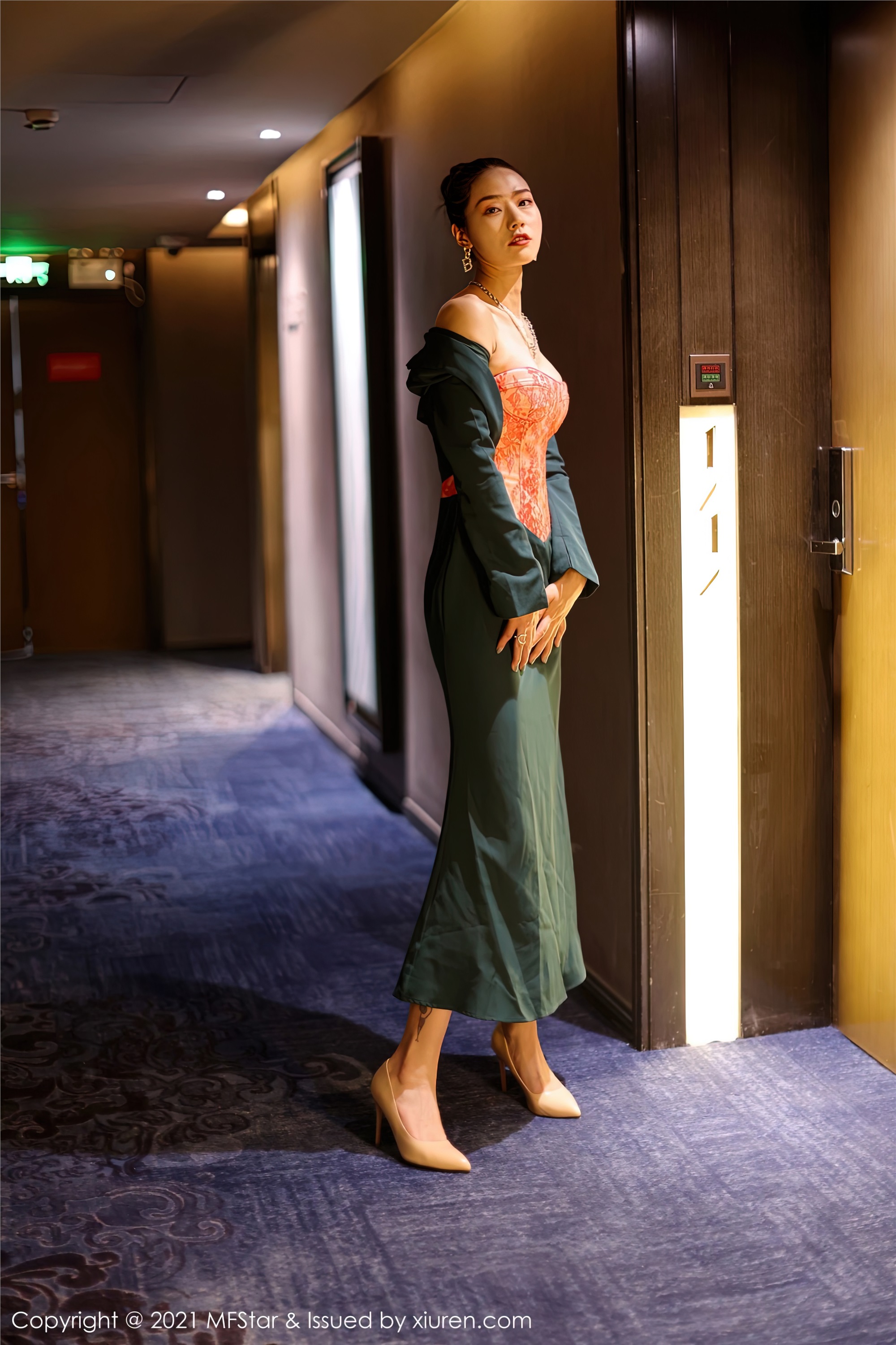 MFStar模范学院 2021.06.02 Vol.500 方子萱